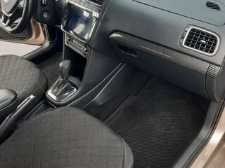 2016 Volkswagen Polo V Рестайлинг, бежевый, 1050000 рублей, вид 5
