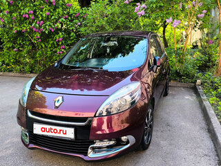2012 Renault Scenic III Рестайлинг, красный, 915000 рублей, вид 1