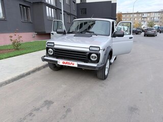 2024 Lada (ВАЗ) Niva Legend I, серебристый, 1030000 рублей, вид 2