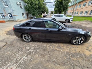 2014 BMW 5 серии 528i xDrive VI (F10/F11/F07) Рестайлинг, серый, 2100000 рублей, вид 2