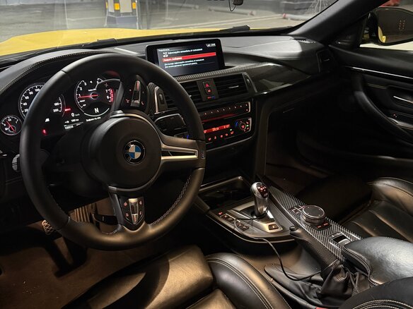 2018 BMW M4 Competition Package F82/F83 Рестайлинг, жёлтый, 4350000 рублей - вид 5