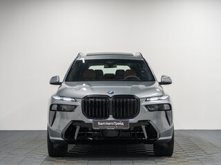 2026 BMW X7 40d I (G07) Рестайлинг, серый, 17990000 рублей, вид 5
