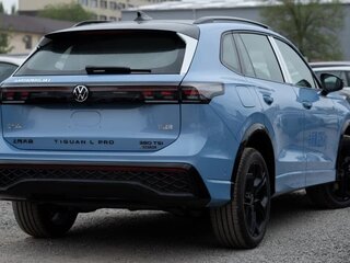 2026 Volkswagen Tiguan L Pro III (China Market), голубой, 4200000 рублей, вид 2