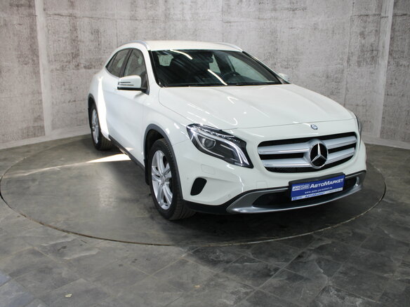 2014 Mercedes-Benz GLA 250 I (X156), белый, 1865000 рублей - вид 2