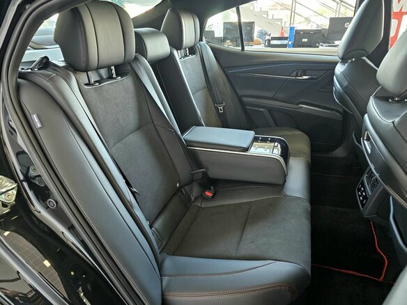 2026 Toyota Camry IX (XV80) China Market Рестайлинг, чёрный, 4769000 рублей - вид 18