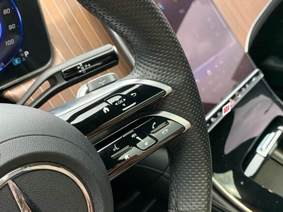2023 Mercedes-Benz EQE 350+, белый - вид 26
