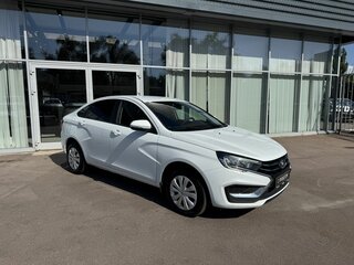 2024 Lada (ВАЗ) Vesta I Рестайлинг (NG), белый, 1190000 рублей, вид 3