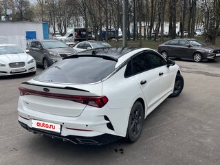 2021 Kia K5 III, белый, 2000000 рублей, вид 3