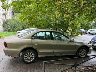 2001 Mitsubishi Galant VIII Рестайлинг, золотистый, 150000 рублей, вид 3