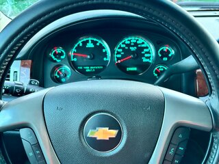 2012 Chevrolet Tahoe 6AT III, серебристый, 2600000 рублей, вид 4