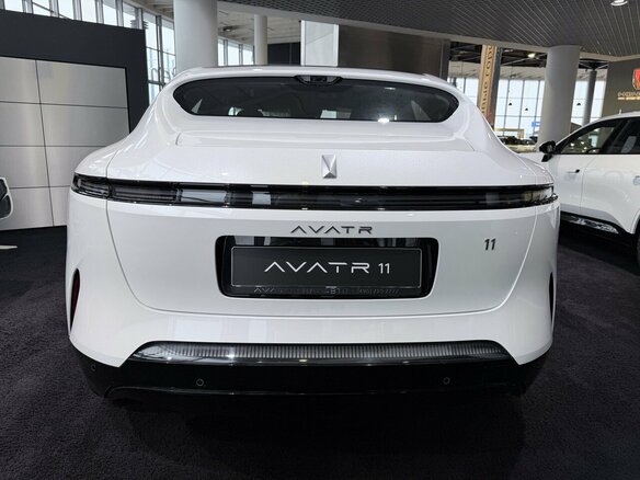 2025 Avatr 11 116 kWh I, белый - вид 8