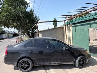 2013 Skoda Octavia II (A5) Рестайлинг, чёрный, 750000 рублей, вид 2