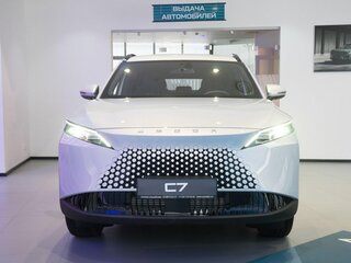 2026 Omoda C7, серебристый, 3499000 рублей, вид 2