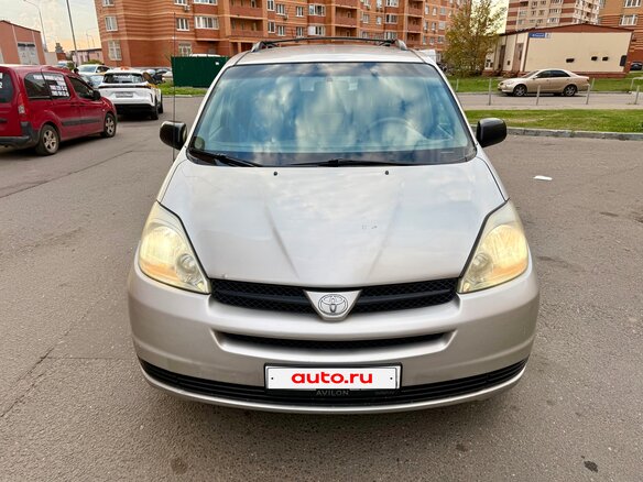 2004 Toyota Sienna II, серый, 1185000 рублей - вид 1