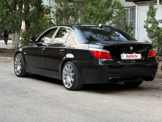 2006 BMW 5 серии 530xi V (E60/E61), чёрный, 1200000 рублей, вид 5