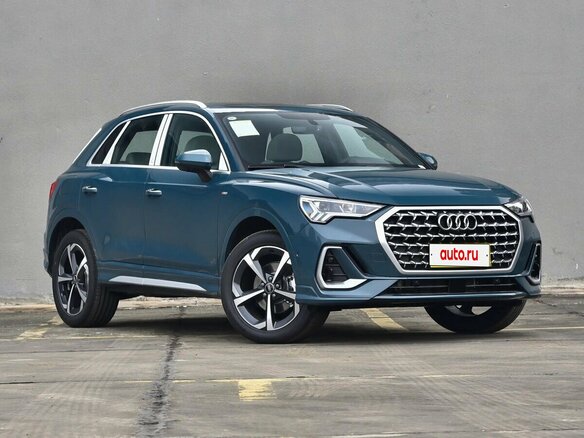 2026 Audi Q3 45 TFSI II (F3), синий, 4750000 рублей - вид 2