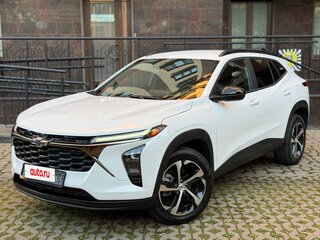 2024 Chevrolet Trax II, белый, 2350000 рублей, вид 1