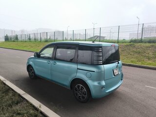 2004 Toyota Sienta I, синий, 400000 рублей, вид 4