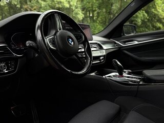2021 BMW 5 серии 520d xDrive VII (G30/G31/G38) Рестайлинг, чёрный, 4600000 рублей, вид 5