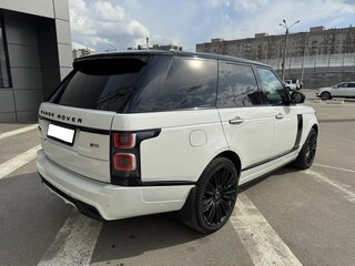 2018 Land Rover Range Rover IV Рестайлинг, белый, 7900000 рублей, вид 5