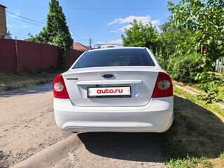 2011 Ford Focus II Рестайлинг, белый, 730000 рублей, вид 4