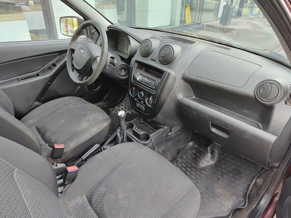 2012 Lada (ВАЗ) Granta I, красный, 150000 рублей - вид 10