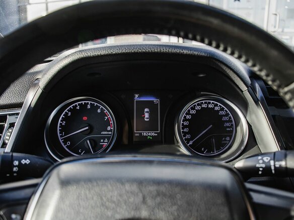 2020 Toyota Camry VIII (XV70), белый, 2399000 рублей - вид 16