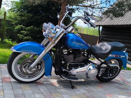 2017 Harley-Davidson Softail Deluxe, синий, 1100000 рублей, вид 3