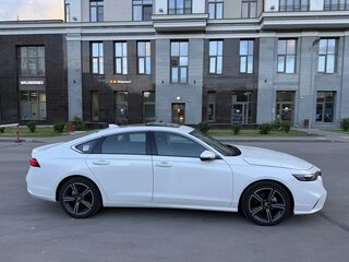 2023 Honda Inspire VII, белый, 3300000 рублей, вид 4