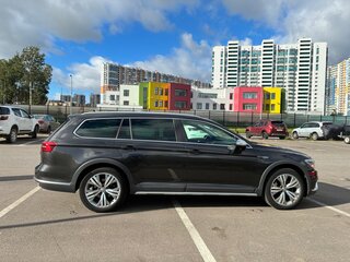2018 Volkswagen Passat Alltrack B8, серый, 3300000 рублей, вид 4