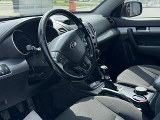 2014 Kia Sorento II Рестайлинг, серый, 1399000 рублей, вид 4