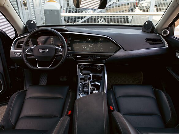 2023 Geely Tugella I, чёрный, 1875000 рублей - вид 30