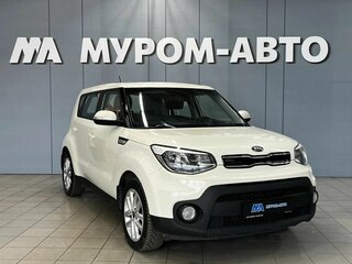 2018 Kia Soul II Рестайлинг, бежевый, 1700000 рублей, вид 1