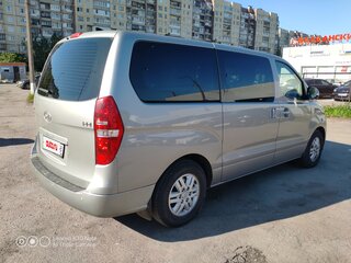 2018 Hyundai H-1 II Рестайлинг 2, серый, 2280000 рублей, вид 3