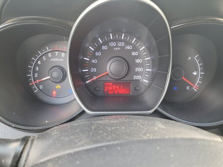 2011 Kia Rio III, серебристый, 377000 рублей, вид 4