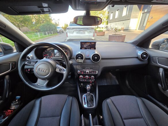 2016 Audi A1 I (8X) Рестайлинг, серый, 1500000 рублей - вид 8