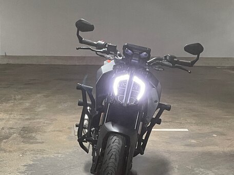 2022 KTM 125 Duke, серый, 400001 рублей, вид 2