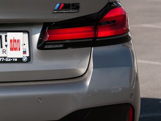 2022 BMW M5 Competition VI (F90) Рестайлинг, серый, 15000000 рублей, вид 5