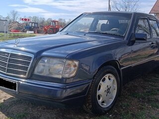 1991 Mercedes-Benz W124 230, синий, 854173 рублей, вид 4