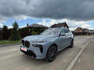 2024 BMW X7 40i I (G07) Рестайлинг, серый, 14500000 рублей, вид 4