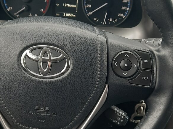 2017 Toyota RAV4 IV (XA40) Рестайлинг, белый, 2550000 рублей - вид 22