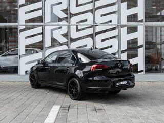 2020 Volkswagen Polo VI, чёрный, 1680000 рублей, вид 2
