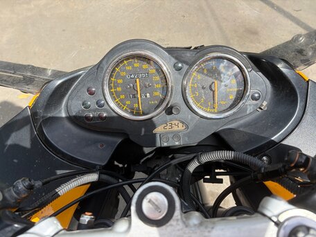 1998 BMW R 1100 S, жёлтый, 320000 рублей, вид 3