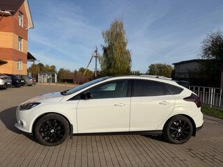2013 Ford Focus III, белый, 985000 рублей, вид 4