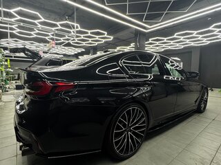2018 BMW 5 серии 530i xDrive VII (G30/G31/G38), чёрный, 3250000 рублей, вид 5