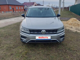2019 Volkswagen Tiguan II, серебристый, 2490000 рублей, вид 3