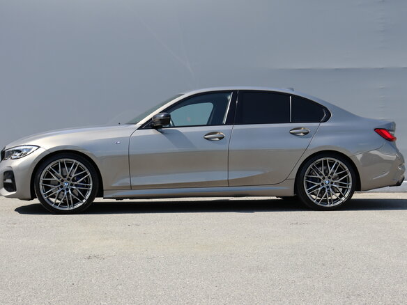 2019 BMW 3 серии 330i xDrive VII (G2x), серый, 3590000 рублей - вид 4