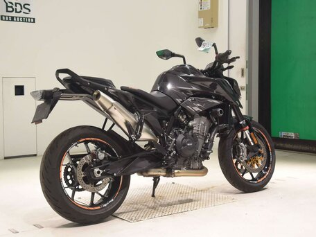 2021 KTM 890 Duke, чёрный, 697000 рублей, вид 5