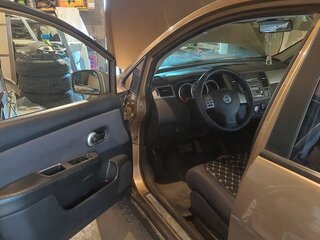 2007 Nissan Tiida I, коричневый, 560000 рублей, вид 5