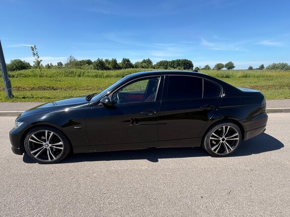 2008 BMW 3 серии 325i V (E90/E91/E92/E93) Рестайлинг, чёрный, 900000 рублей - вид 5